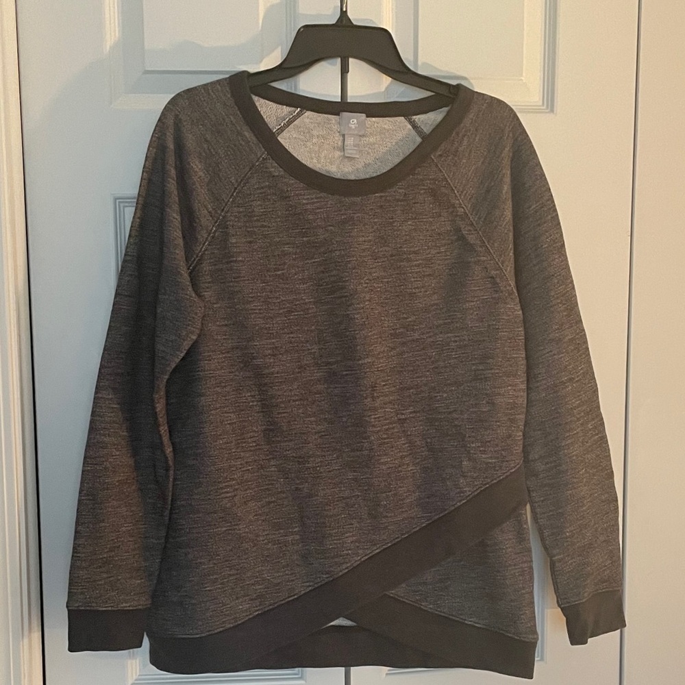 GAP Fit women sweatshirt